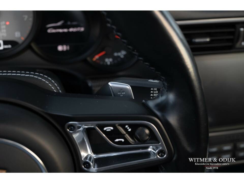 Image 18/38 of Porsche 911 Carrera GTS (2017)