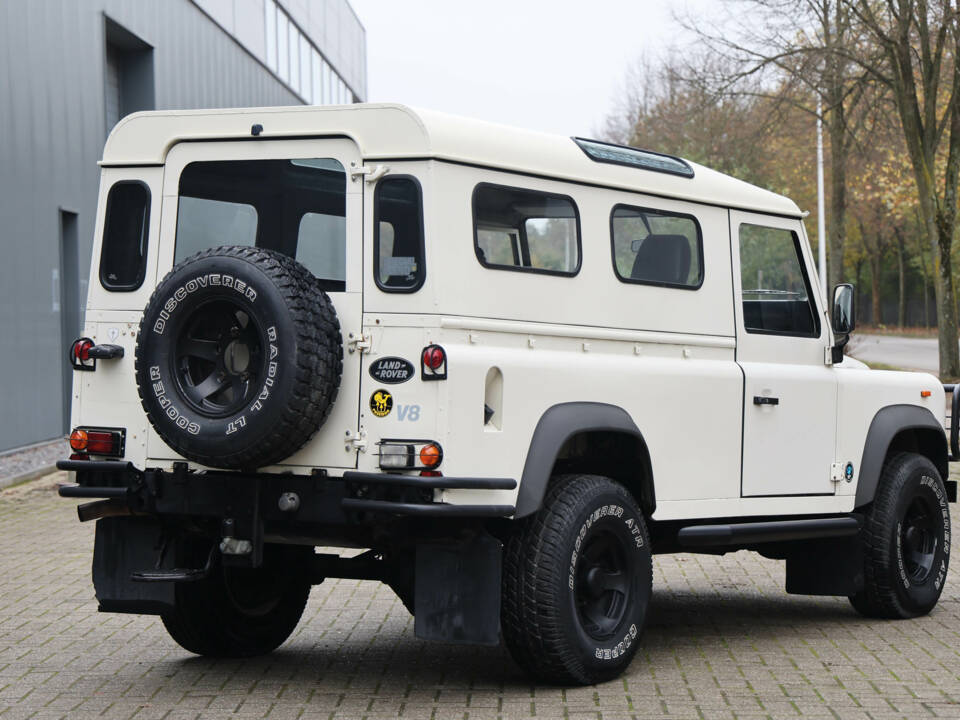 Bild 3/16 von Land Rover 110 (1989)