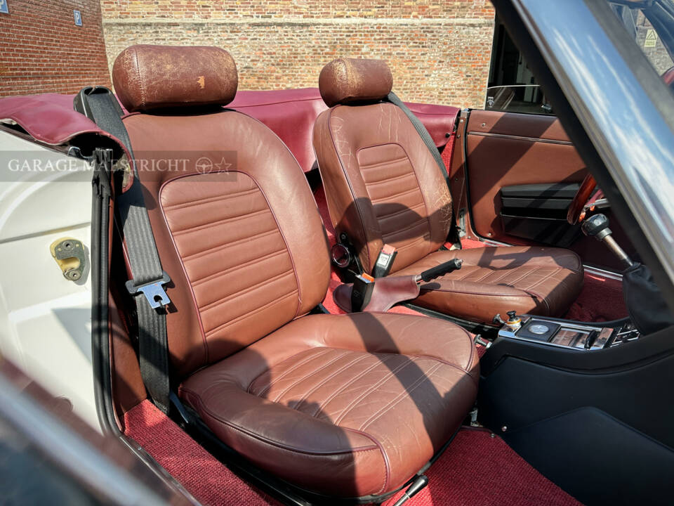 Afbeelding 7/72 van Alfa Romeo 2000 Spider Veloce (1981)