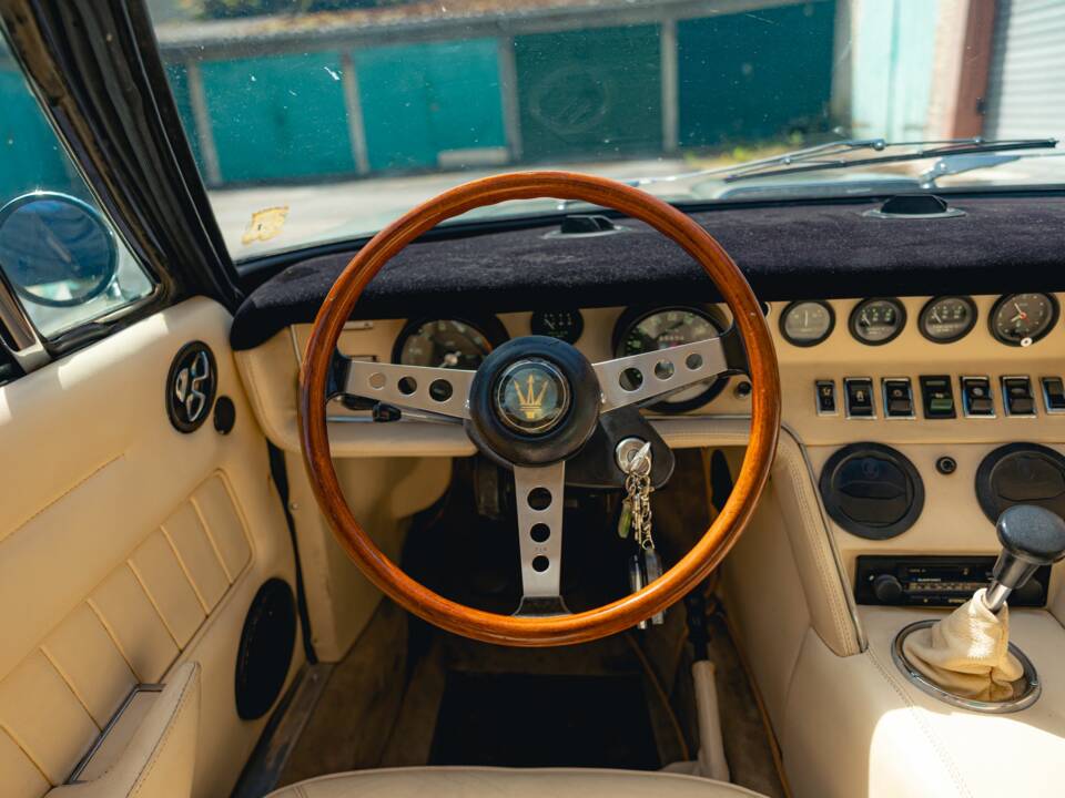 Image 26/46 of Maserati Ghibli SS (1972)