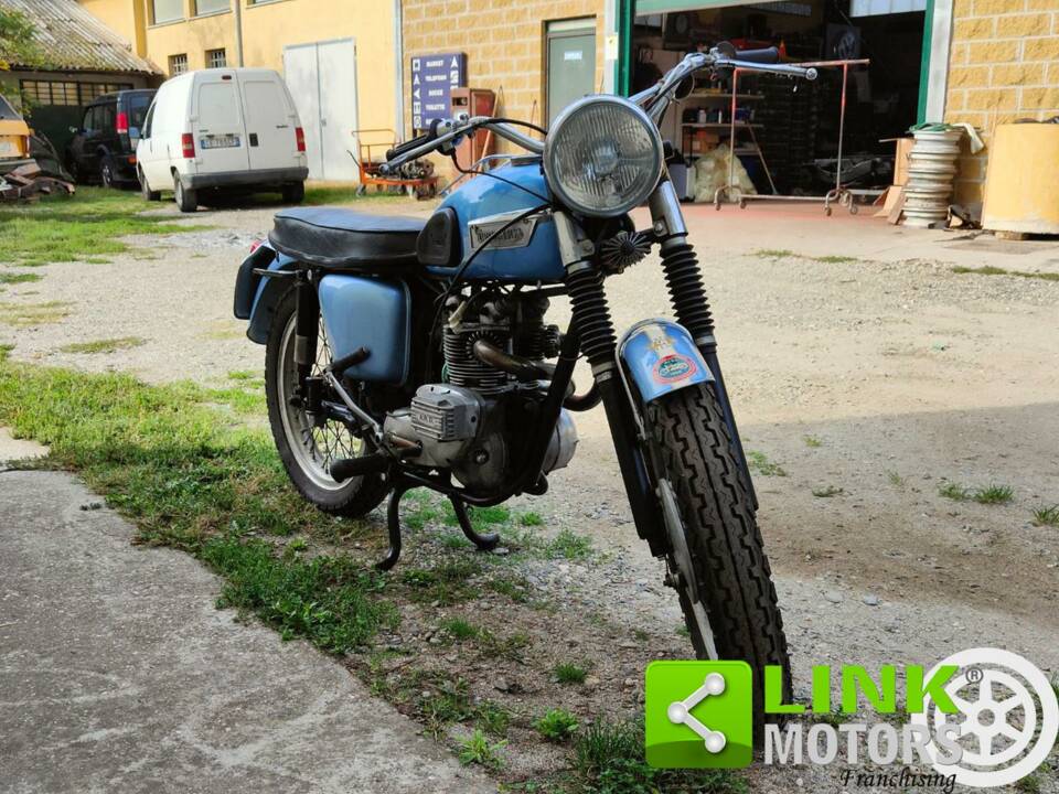 Bild 2/10 von Triumph DUMMY (1957)