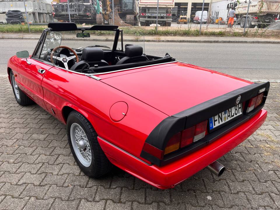 Afbeelding 24/37 van Alfa Romeo 1.6 Spider (1984)