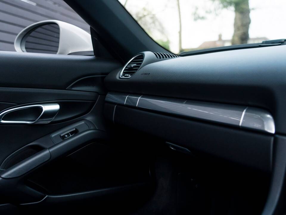 Bild 21/43 von Porsche 718 Boxster (2020)