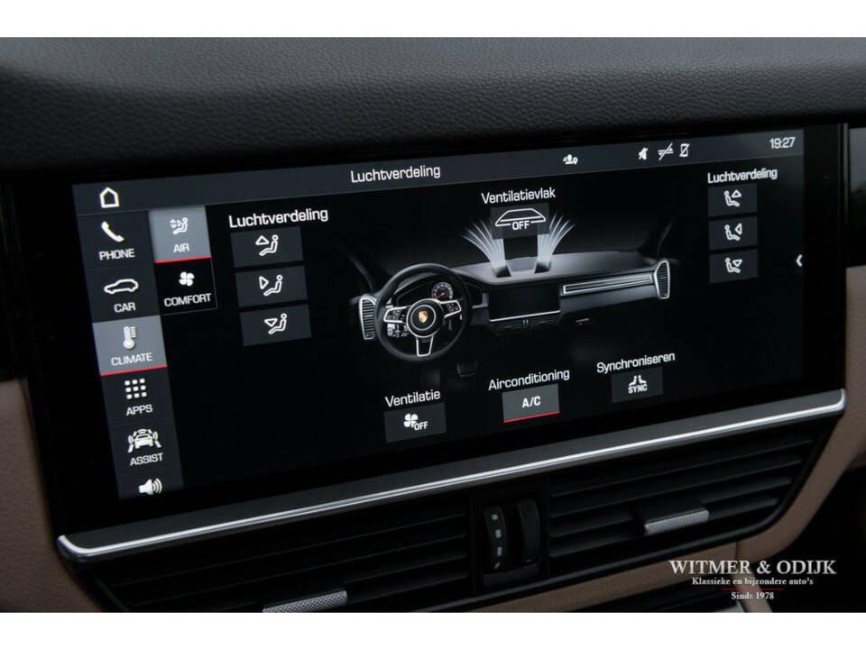 Image 20/38 of Porsche Cayenne (2019)
