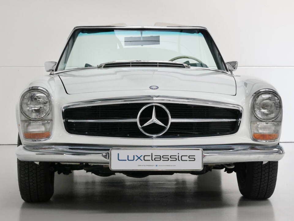 Imagen 2/31 de Mercedes-Benz 280 SL (1968)