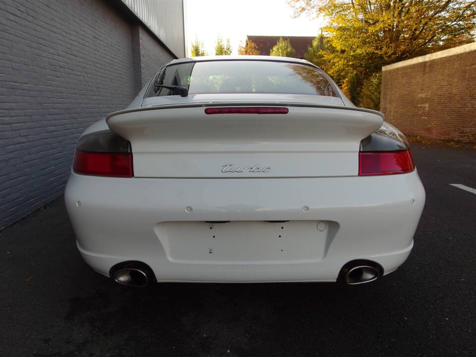 Bild 9/99 von Porsche 911 Turbo (2004)
