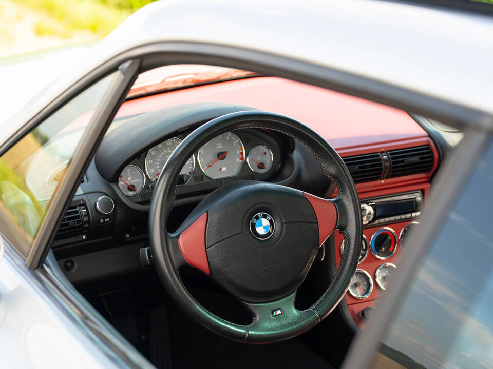 Image 62/91 of BMW Z3 M Coupé (2002)