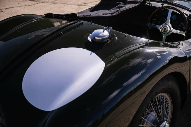 Image 27/41 of Jaguar XK 120 C (C-Type) (1965)