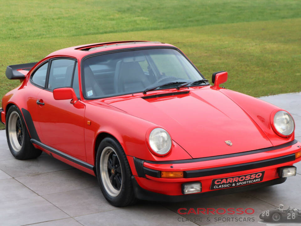 Image 16/50 of Porsche 911 SC 3.0 (1982)