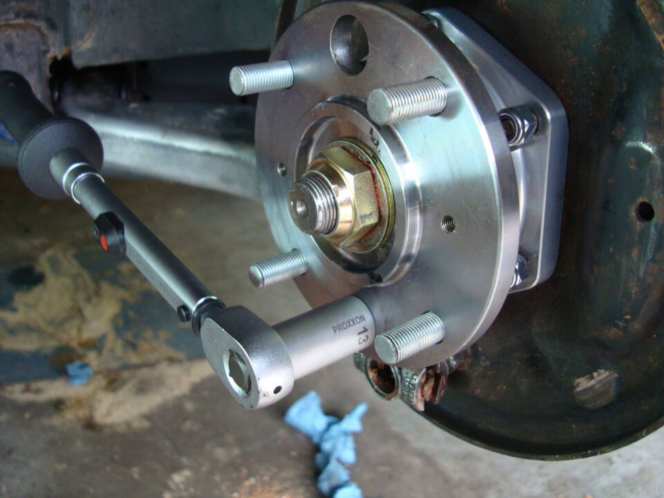 Image 18/28 de Triumph TR 6 (1973)