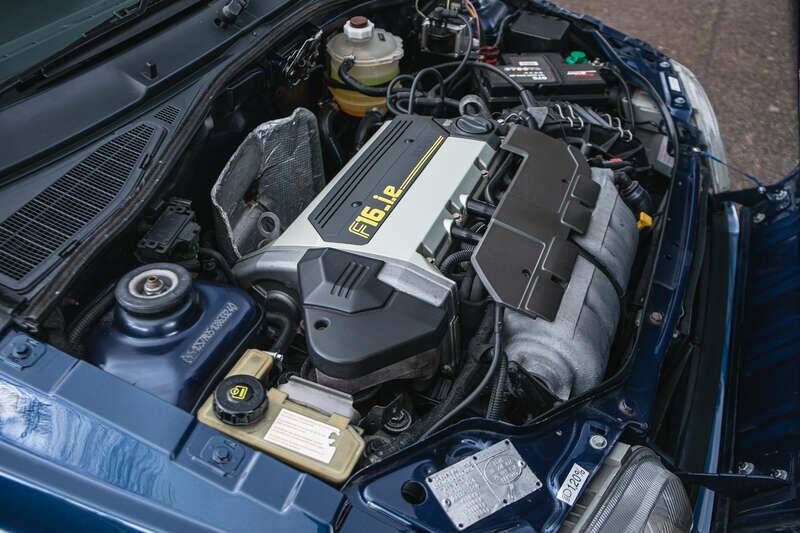 Bild 11/50 von Renault Clio I Williams (1994)