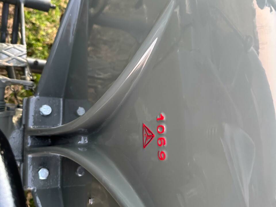Bild 31/45 von Lamborghini DL 25 (1955)