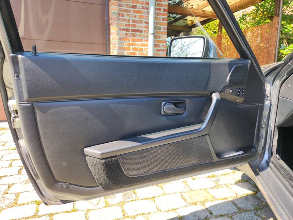 Bild 5/9 von Porsche 944 S2 (1990)