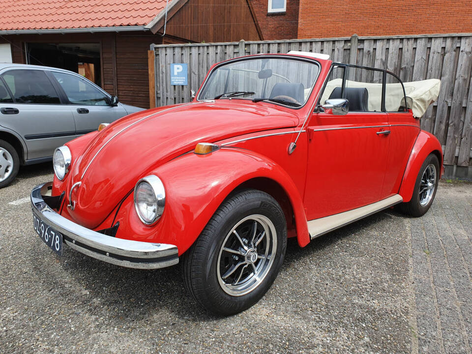 Image 2/6 of Volkswagen Escarabajo 1500 (1967)