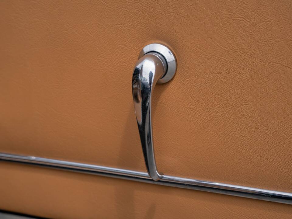 Image 10/17 de Jaguar Type E 3.8 (1962)