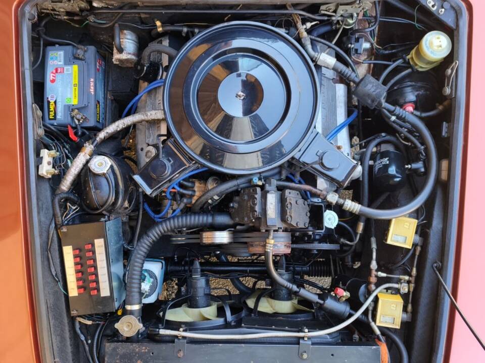 Bild 18/28 von Jensen Interceptor  MK III (1975)