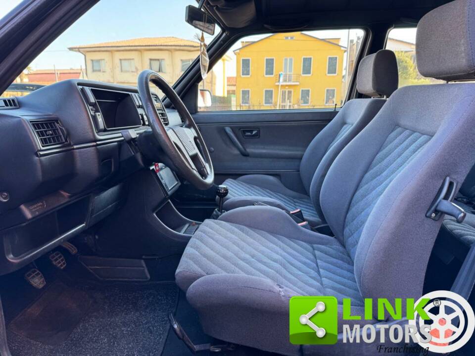 Immagine 10/10 di Volkswagen Golf Mk II GTi 1.8 (1991)