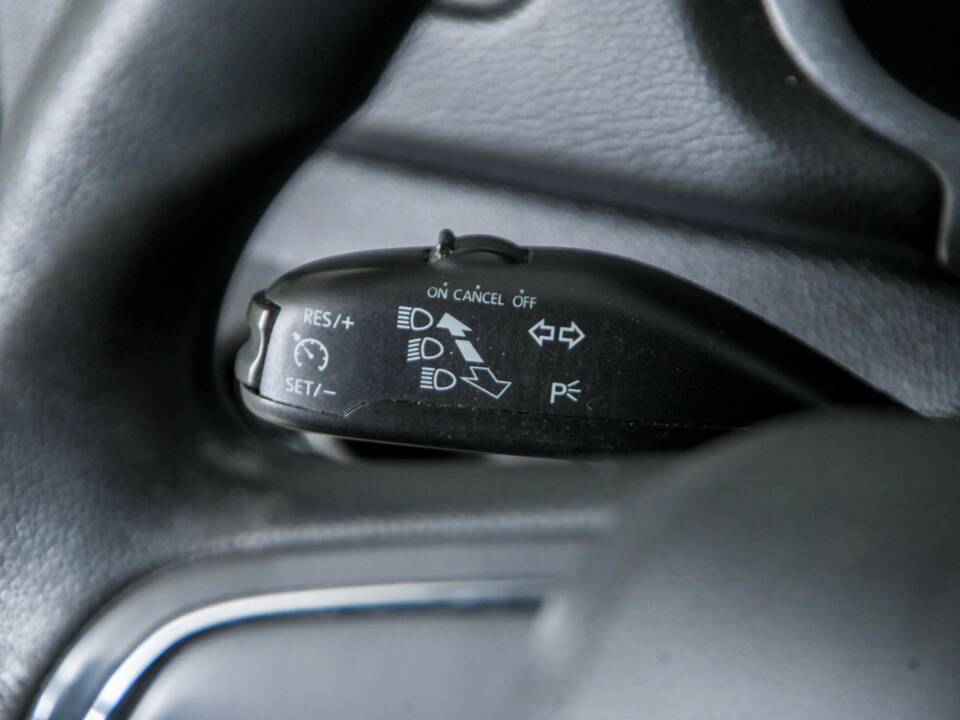 Imagen 24/50 de Skoda Fabia 1.2 TSI Combi (2014)