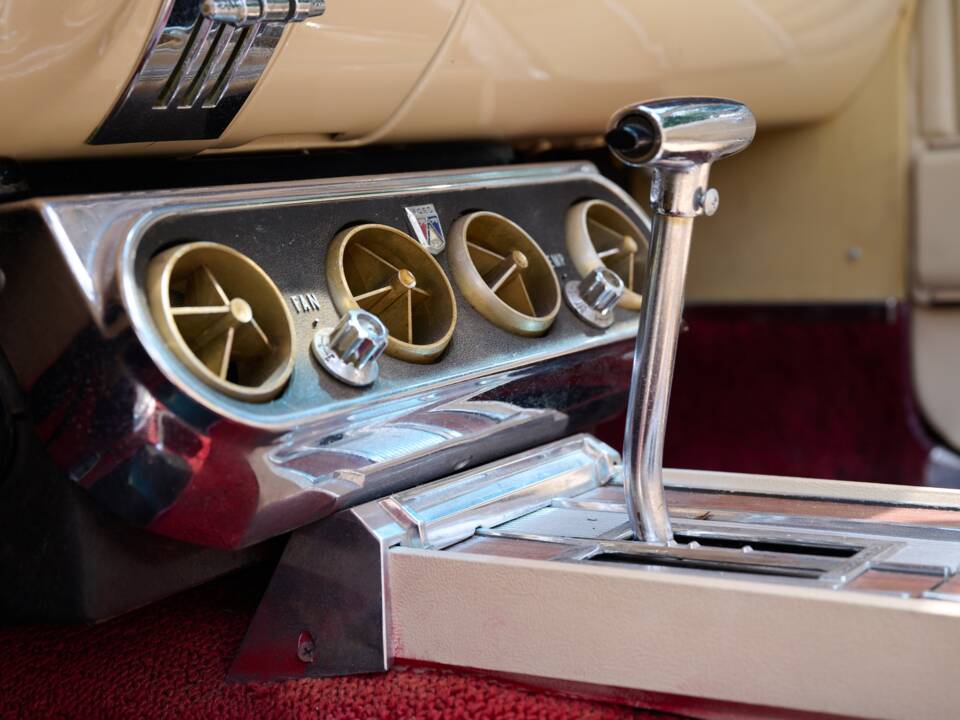 Immagine 11/50 di Ford Mustang 289 (1966)