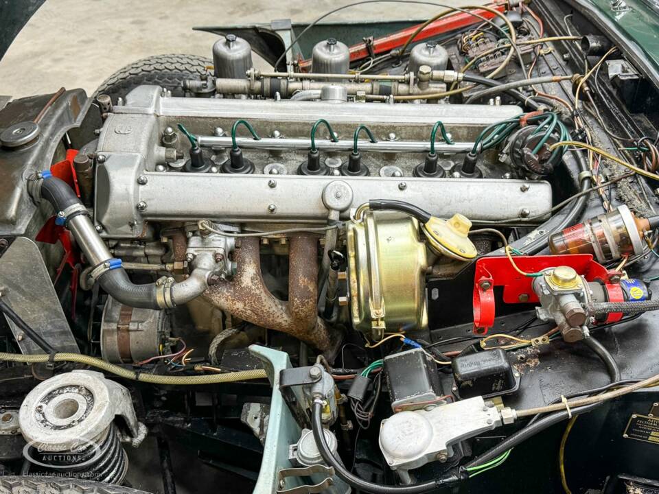 Afbeelding 33/36 van Aston Martin DB 2/4 Mk III (1958)