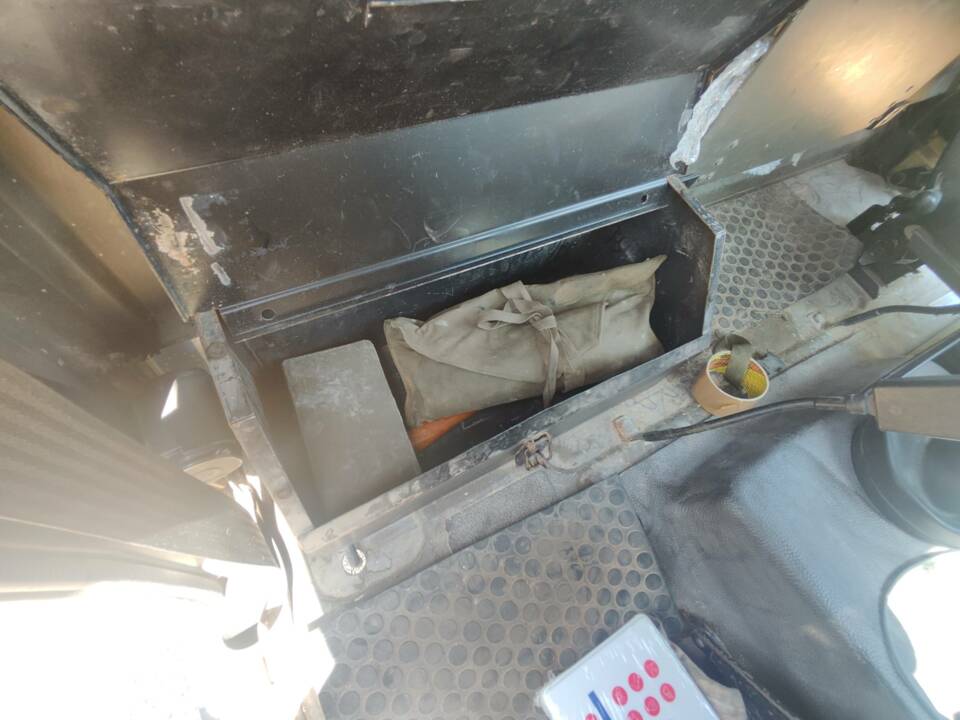 Image 29/35 of Steyr-Puch 230 GE (LWB) (1990)