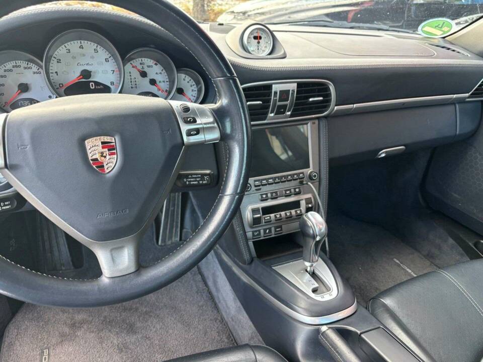 Bild 12/17 von Porsche 911 Turbo (2007)