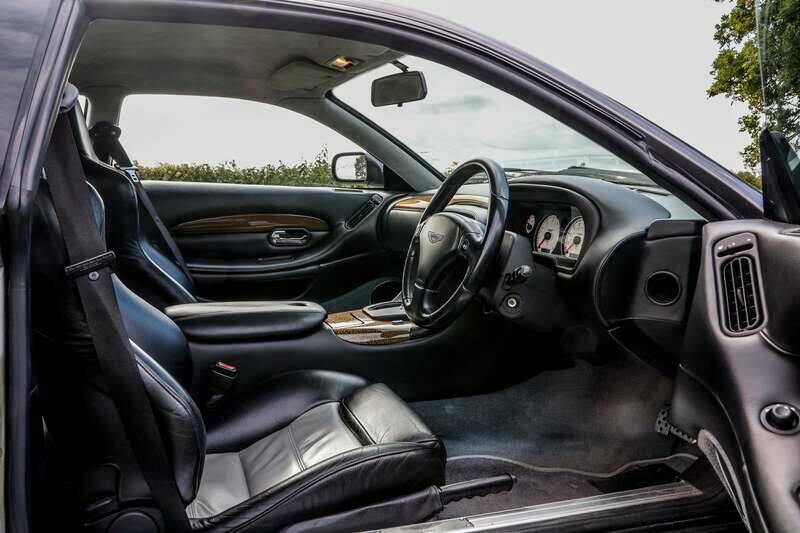 Image 13/36 of Aston Martin DB 7 GTA (2003)