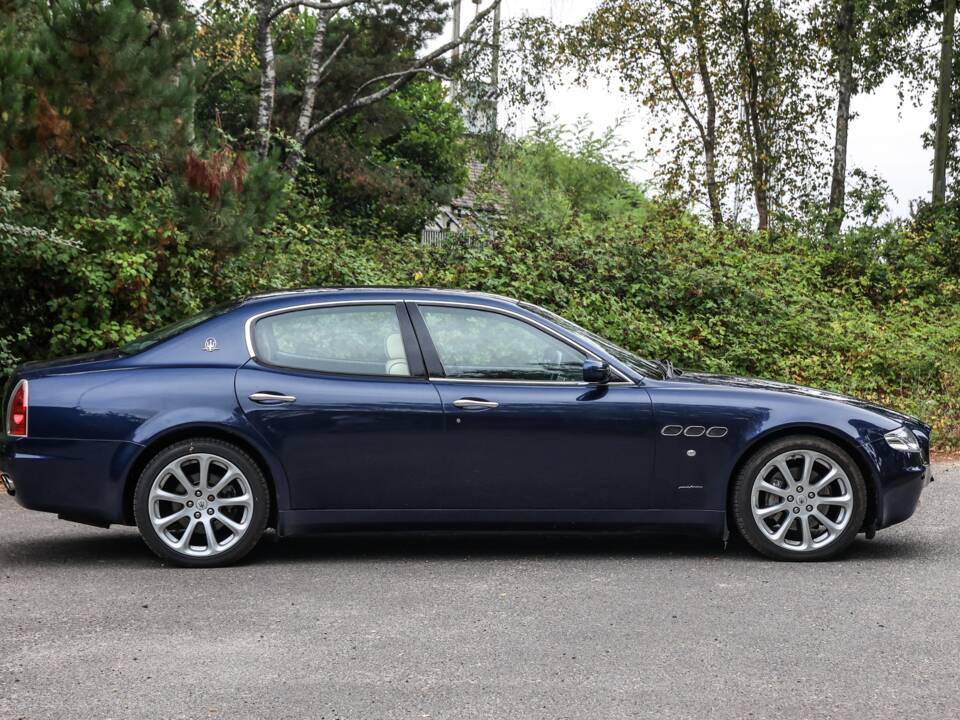 Bild 2/43 von Maserati Quattroporte 4.2 (2004)