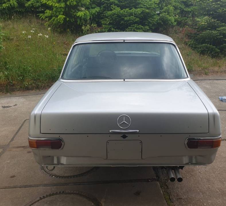 Image 11/14 of Mercedes-Benz 300 SEL 6.3 (1971)