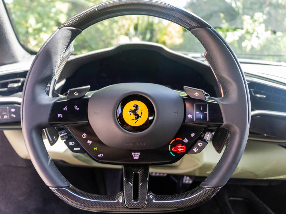 Image 14/15 of Ferrari 296 GTS (2024)