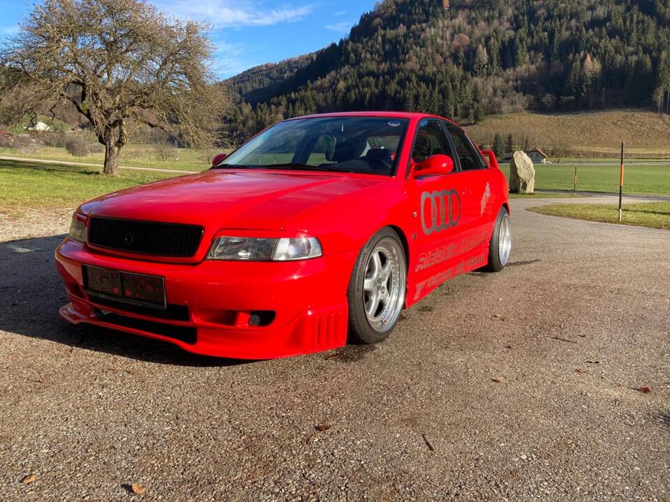 Bild 5/8 von Audi A4 1.8 T (1997)