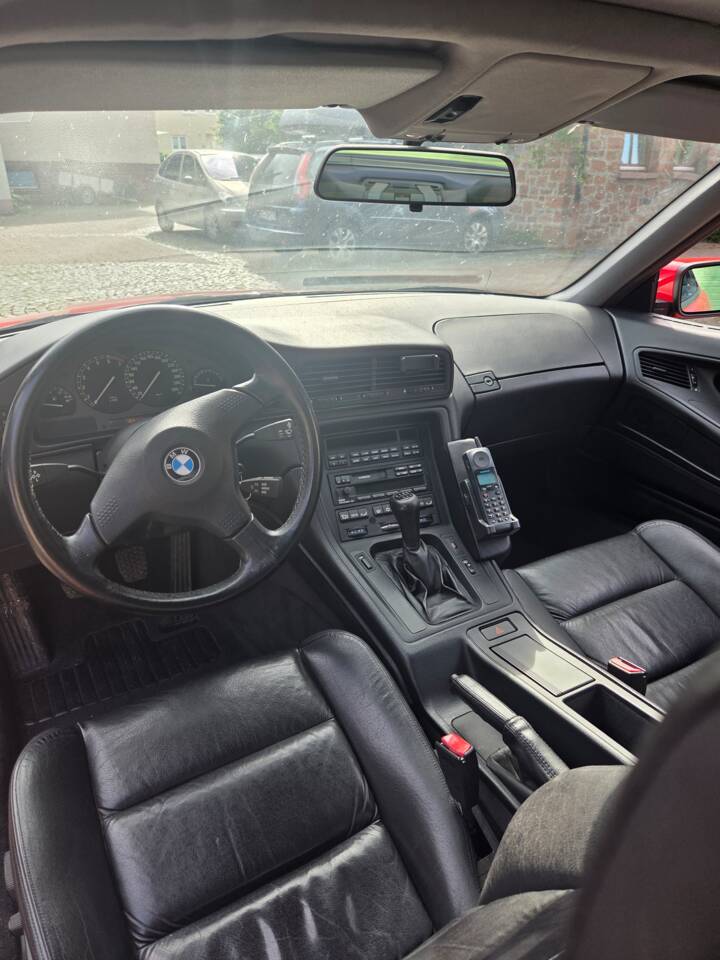 Immagine 4/7 di BMW 850i (1990)