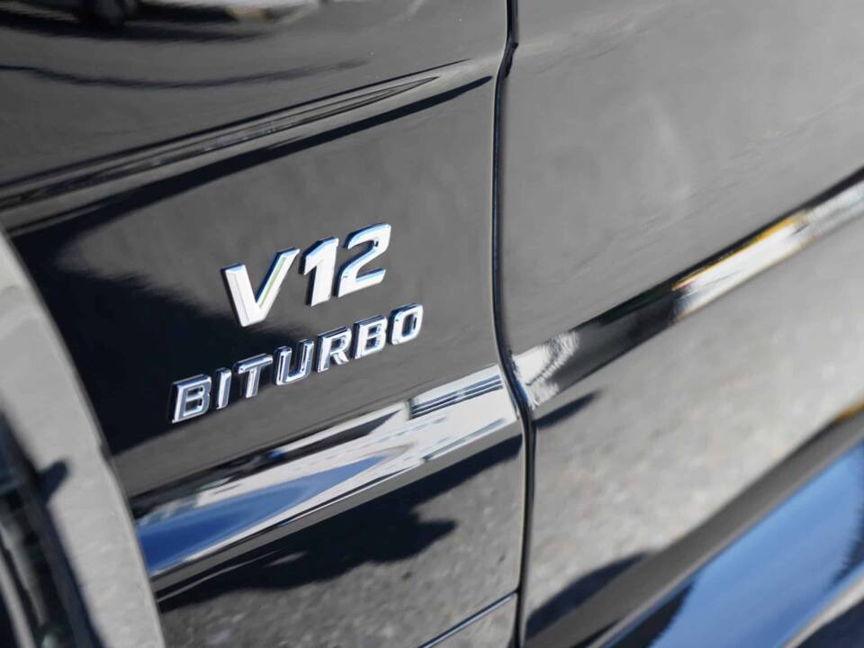 Image 17/22 de Mercedes-Benz SL 65 AMG Black Series (2009)