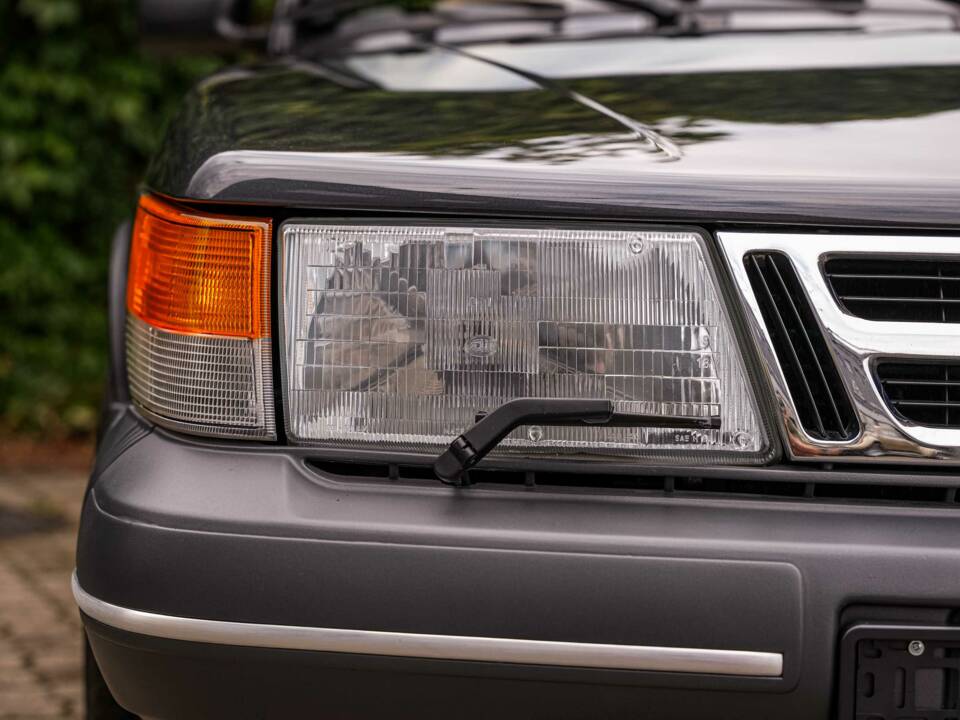 Image 5/89 of Saab 900 Turbo S 16V (1993)