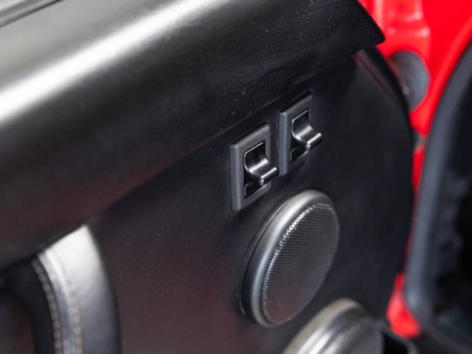 Image 10/32 of Porsche 911 Turbo 3.3 (1992)