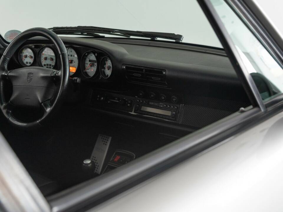 Bild 33/50 von Porsche 911 Carrera S (1997)