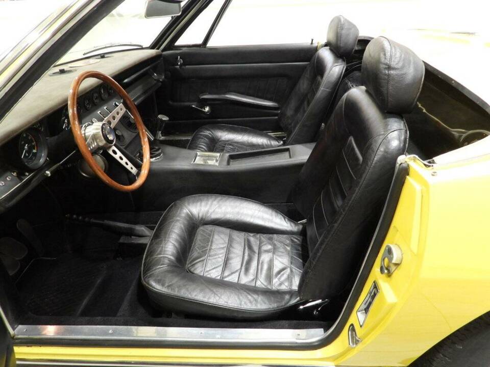 Image 6/15 of Maserati Ghibli Spyder (1969)