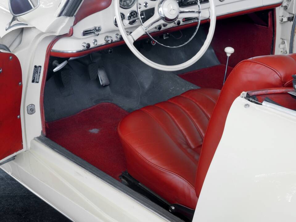 Image 25/50 de Mercedes-Benz 190 SL (1960)