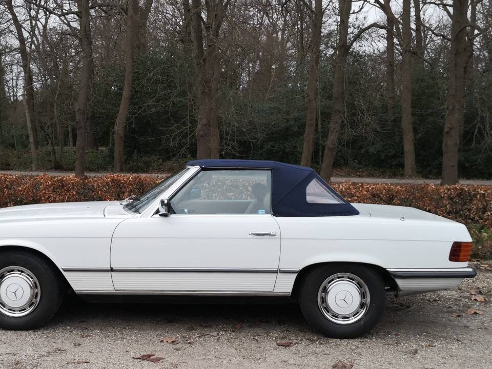 Image 5/33 of Mercedes-Benz 280 SL (1985)