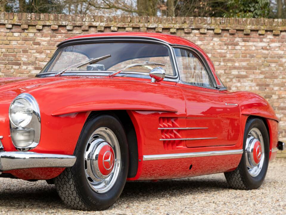 Image 18/50 of Mercedes-Benz 300 SL Roadster (1957)