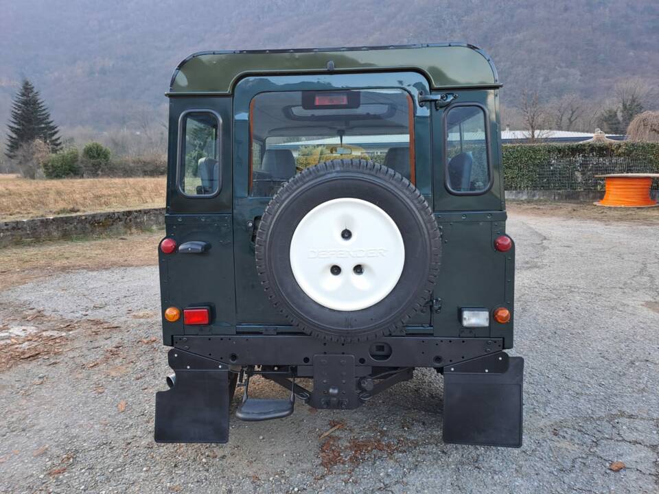 Immagine 5/83 di Land Rover Defender 90 Td5 (1999)