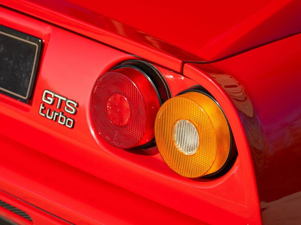 Image 35/50 of Ferrari 208 GTS Turbo (1986)