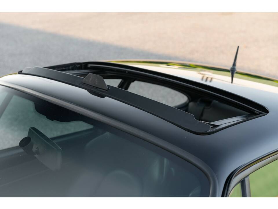 Imagen 19/29 de Porsche 911 Carrera S (1997)