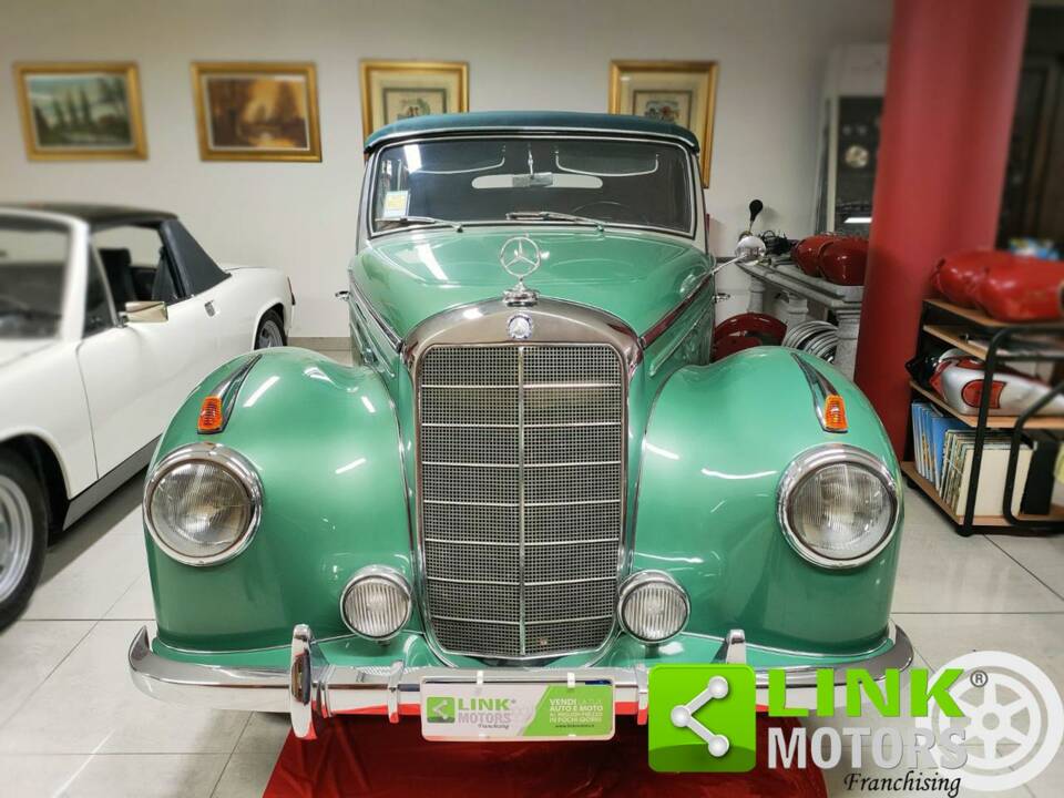 Immagine 2/10 di Mercedes-Benz 220 Cabriolet A (1954)
