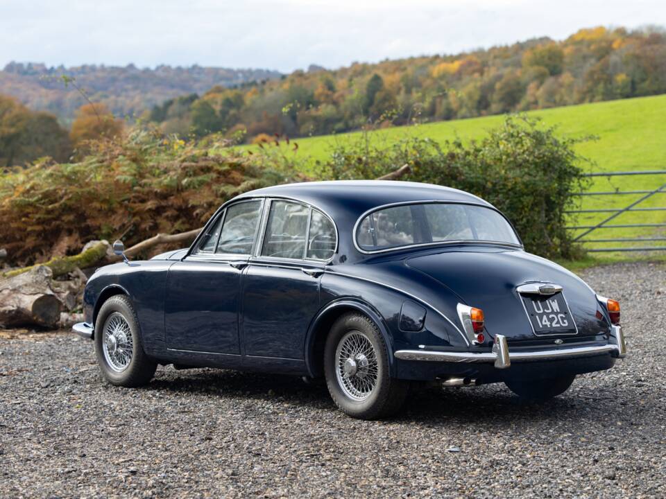 Bild 22/44 von Jaguar 340 (1968)
