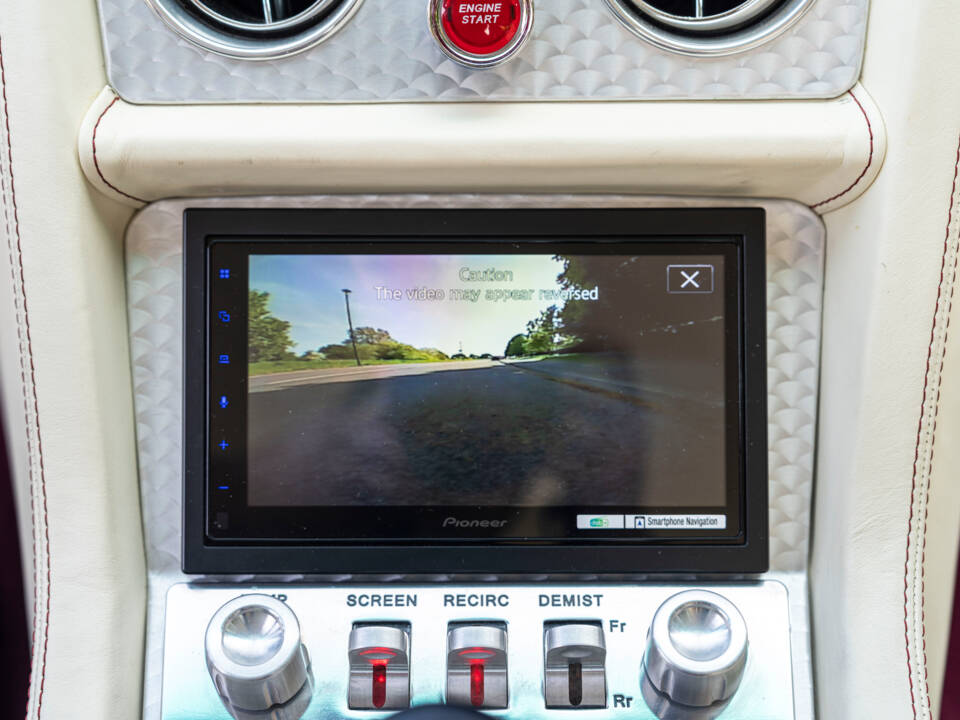 Image 22/34 of Jensen Interceptor MK III (1972)