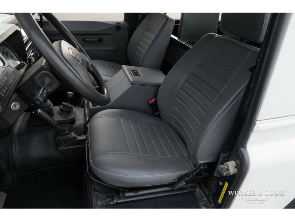Immagine 11/22 di Land Rover Defender 90 (1995)