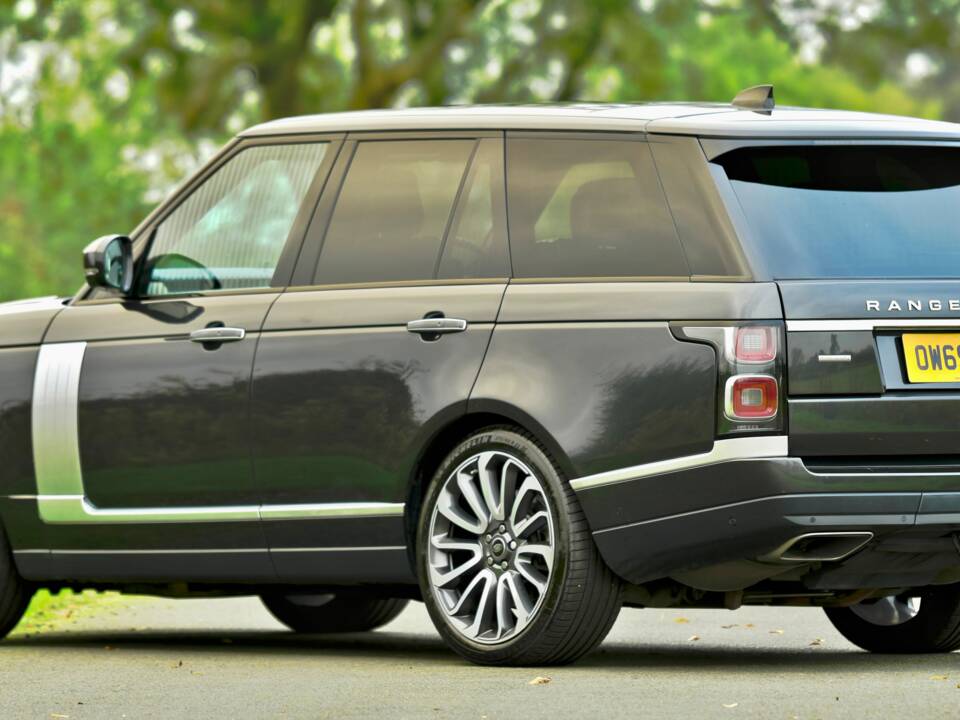 Afbeelding 7/46 van Land Rover Range Rover V8 SV Autobiography (2020)