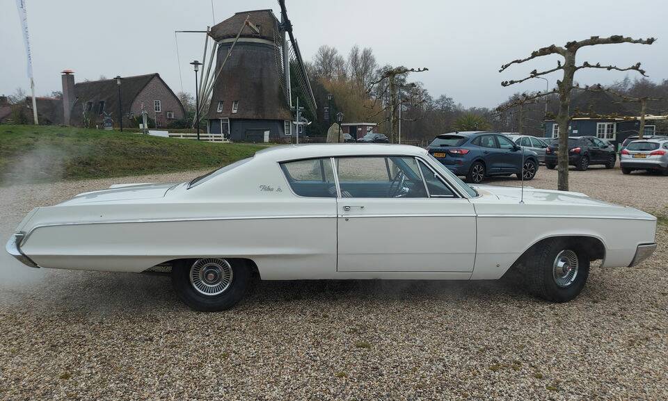 Bild 4/8 von Dodge Polara (1967)