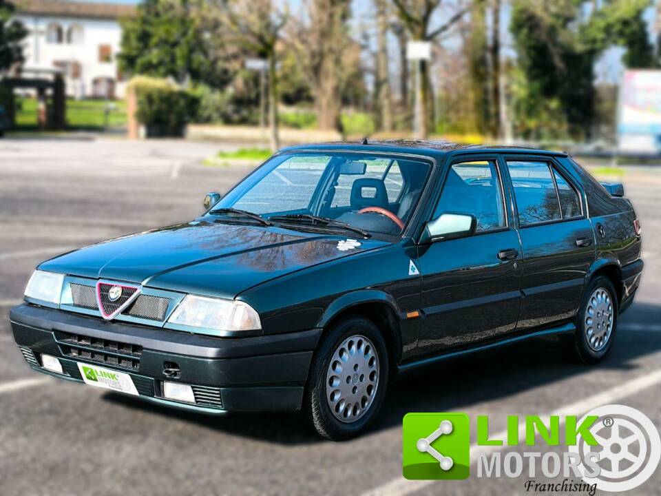 Image 1/10 de Alfa Romeo 33 1.7 16v QV (1991)